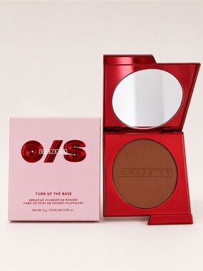 ONE/SIZE Turn Up The Base Versatile Foundation Powder